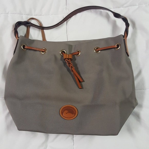 Dooney & Bourke Handbags - Dooney and Bourke Purse